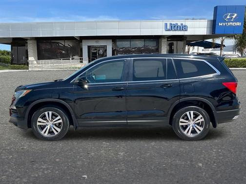 Crystal Black Pearl 2017 Honda Pilot EX-L