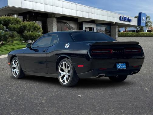2015 Dodge Challenger SXT Plus