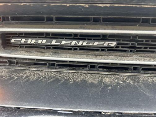 2015 Dodge Challenger SXT Plus