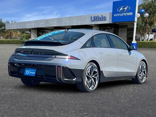 2025 Hyundai IONIQ 6 Limited