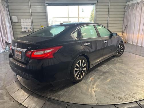 2017 Nissan Altima 2.5 SV