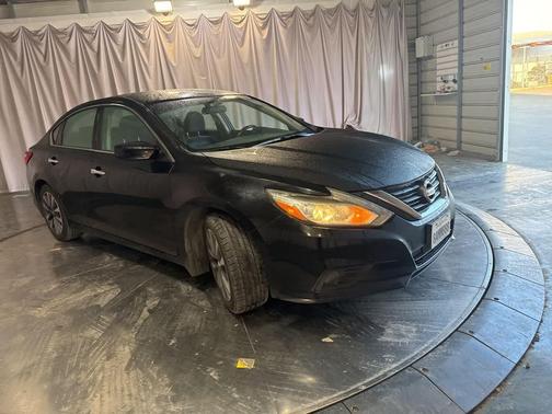 2017 Nissan Altima 2.5 SV