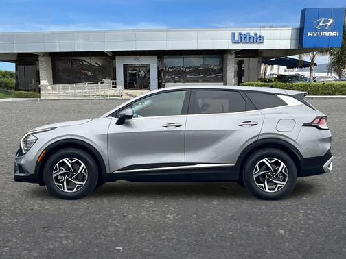 2025 Kia Sportage LX