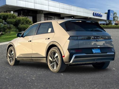 2026 Hyundai IONIQ 5 SE