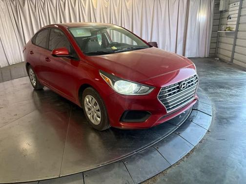 Pomegranate Red 2021 Hyundai Accent SE