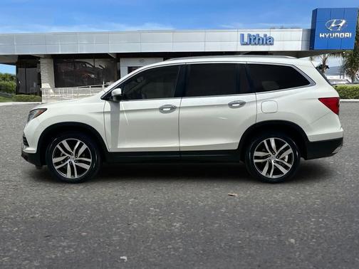 White Diamond Pearl 2016 Honda Pilot Touring