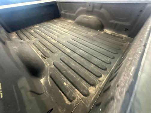 Bright White Clearcoat 2017 RAM 1500 Tradesman