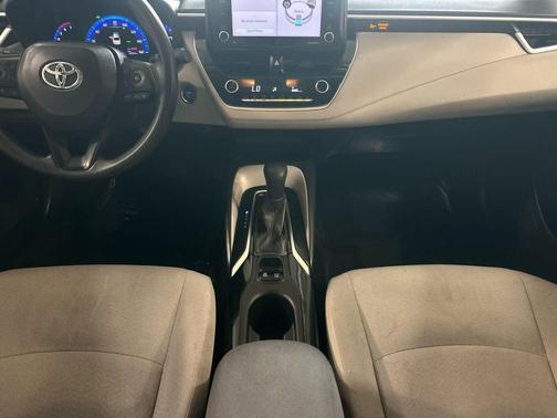 White 2022 Toyota Corolla Hybrid LE