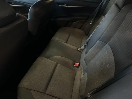 Ice Cap 2025 Toyota Camry LE