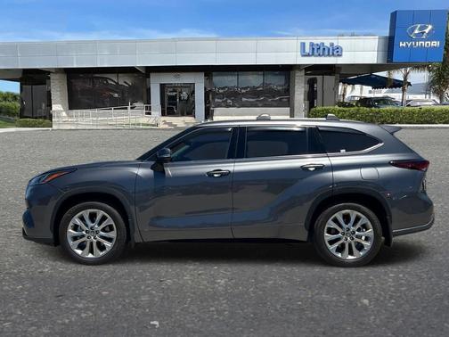 2024 Toyota Highlander Limited