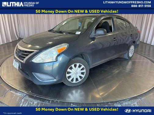 Graphite Blue 2015 Nissan Versa 1.6 S+
