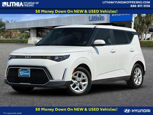 Snow White Pearl 2023 Kia Soul LX