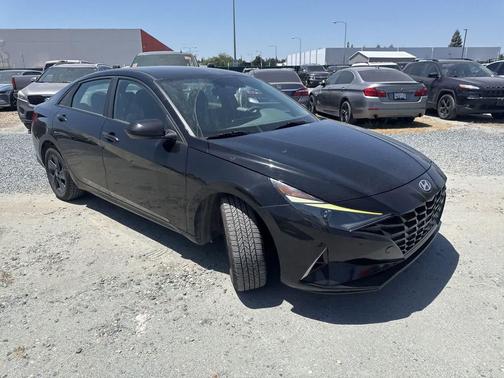 Onyx Black 2023 Hyundai ELANTRA SEL