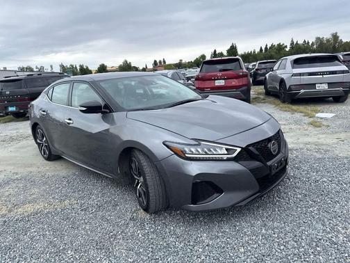 Gun Metallic 2023 Nissan Maxima SV