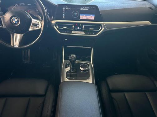 Alpine White 2021 BMW 330e 330e