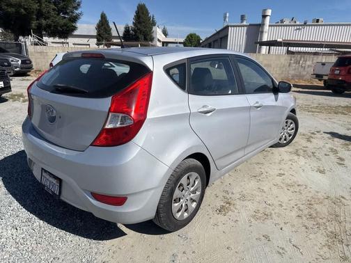 Ironman Silver Metallic 2016 Hyundai Accent SE