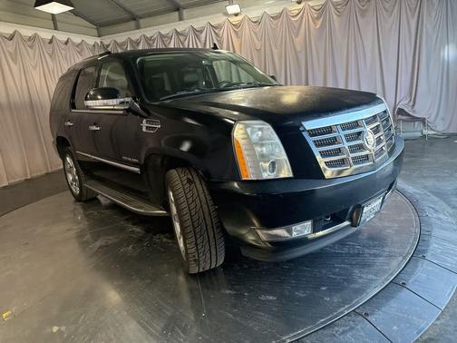 2014 Cadillac Escalade Luxury