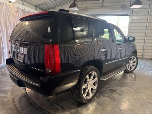 2014 Cadillac Escalade Luxury