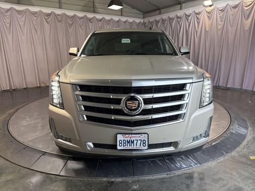 2015 Cadillac Escalade ESV Luxury