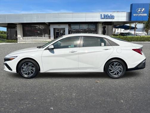 2025 Hyundai ELANTRA HEV Blue