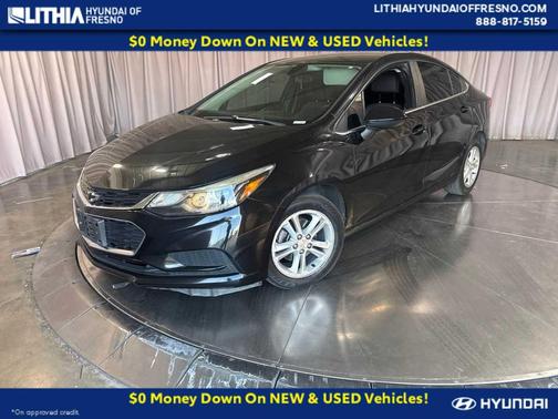 Mosaic Black Metallic 2018 Chevrolet Cruze LT