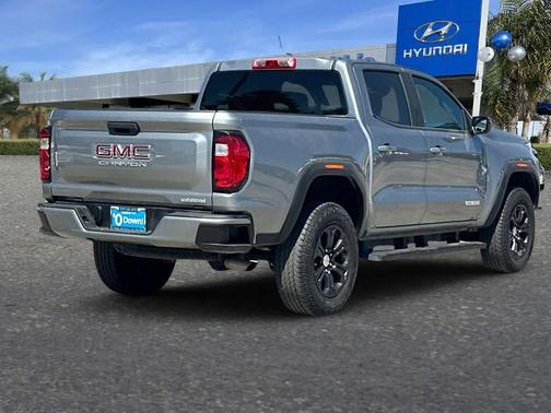 Sterling Metallic 2023 GMC Canyon Elevation