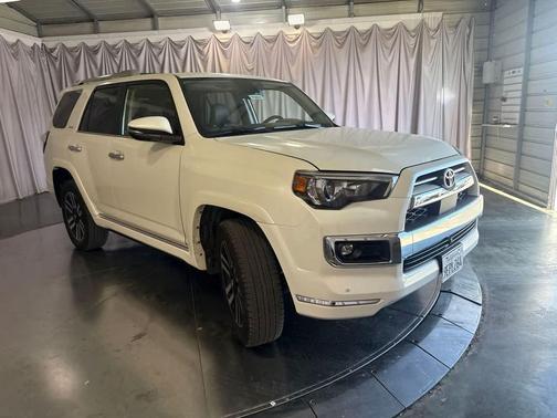 Blizzard Pearl 2023 Toyota 4Runner Limited