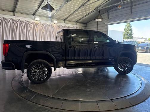 Onyx Black 2021 GMC Sierra 1500 AT4