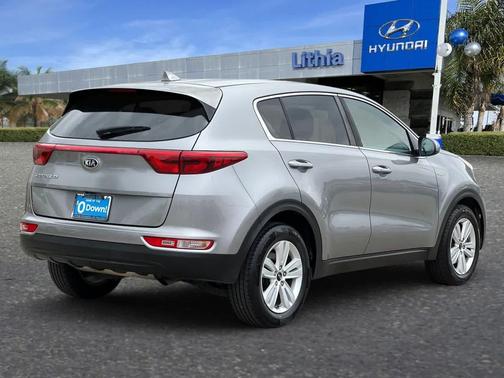 Steel Gray 2019 Kia Sportage LX