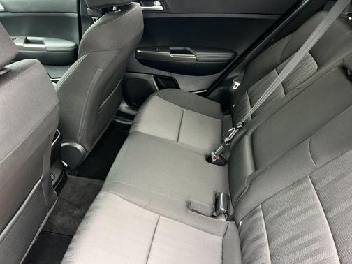 Steel Gray 2019 Kia Sportage LX