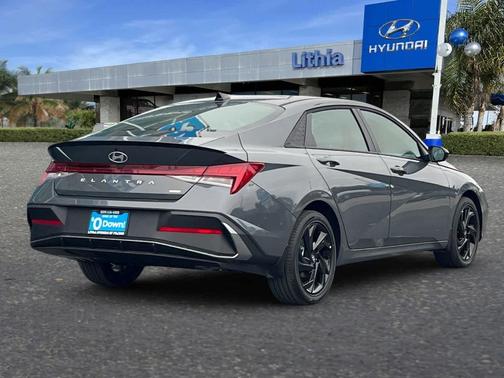 2026 Hyundai ELANTRA HEV SEL Sport