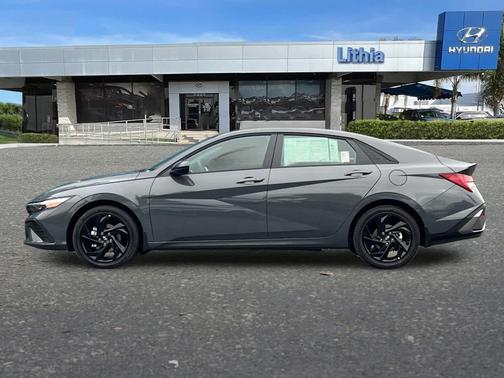 2026 Hyundai ELANTRA HEV SEL Sport