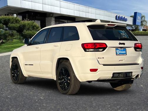 2021 Jeep Grand Cherokee Laredo