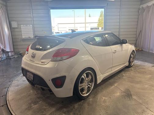 2015 Hyundai Veloster Turbo