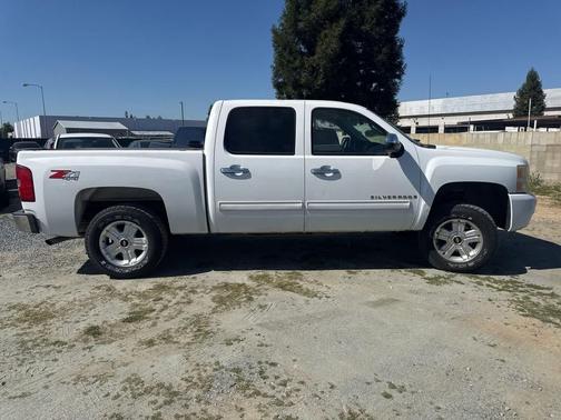 2009 Chevrolet Silverado 1500 LT Crew Cab