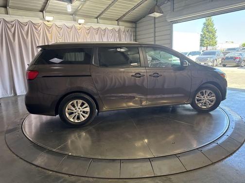 Titanium Bronze 2017 Kia Sedona LX