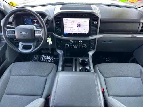 Oxford White 2024 Ford F-150 XLT