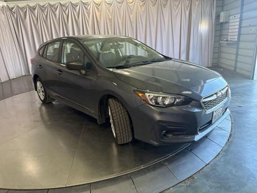 Magnetite Gray Metallic 2018 Subaru Impreza 2.0i