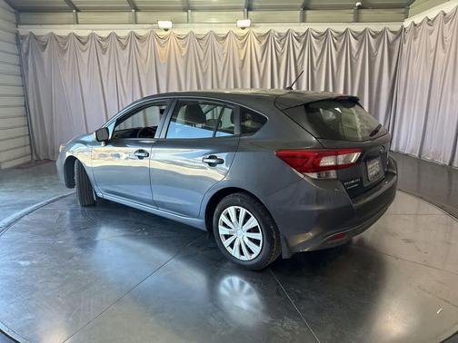 Magnetite Gray Metallic 2018 Subaru Impreza 2.0i