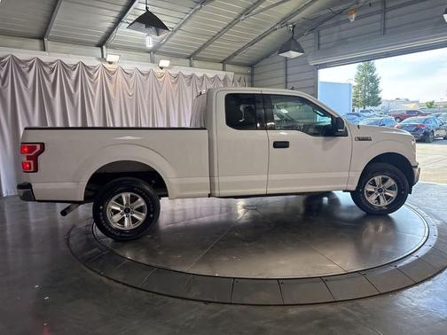 OXFORD WHITE 2019 Ford F-150 XLT