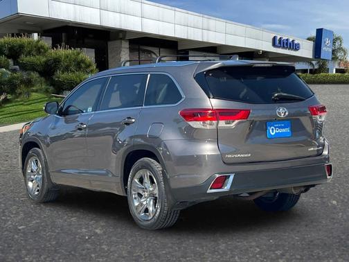 2017 Toyota Highlander Limited Platinum