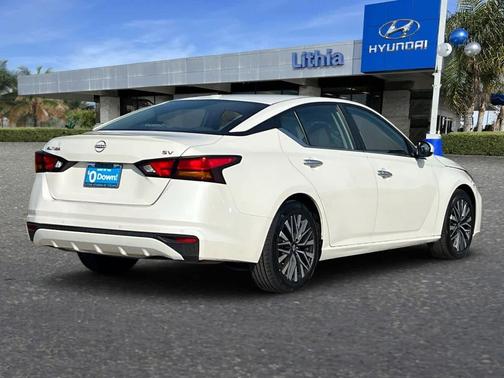 2023 Nissan Altima 2.5 SV