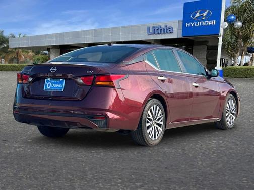 2024 Nissan Altima 2.5 SV