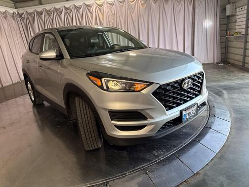 Stellar Silver 2021 Hyundai TUCSON SE