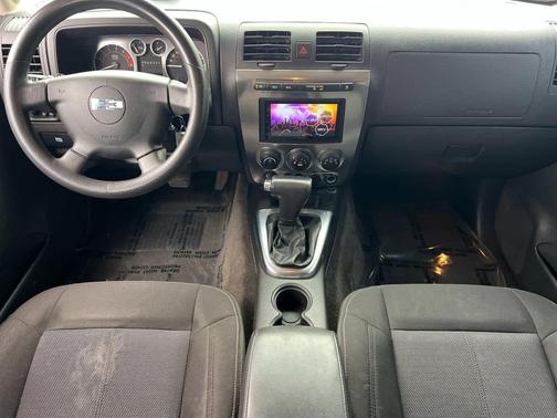 2007 Hummer H3 Base
