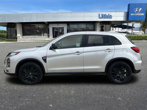 Alloy Silver Metallic 2024 Mitsubishi Outlander Sport 2.0 LE