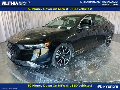 Crystal Black Pearl 2024 Honda Accord Touring 2.0T