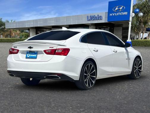 Summit White 2020 Chevrolet Malibu RS