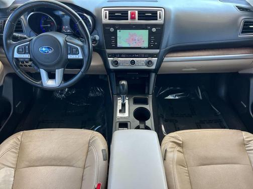 Wilderness Green Metallic 2016 Subaru Outback 2.5i Limited