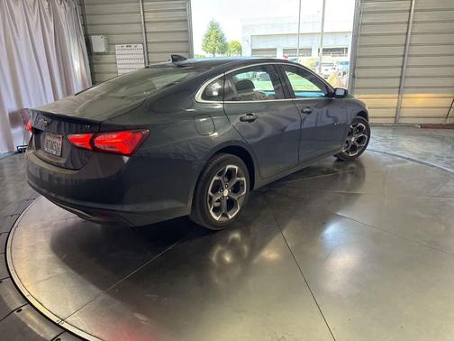 Shadow Gray Metallic 2021 Chevrolet Malibu LT
